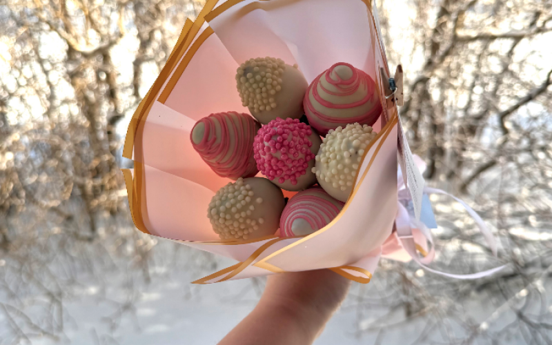 Букет из клубники «Комплимент»