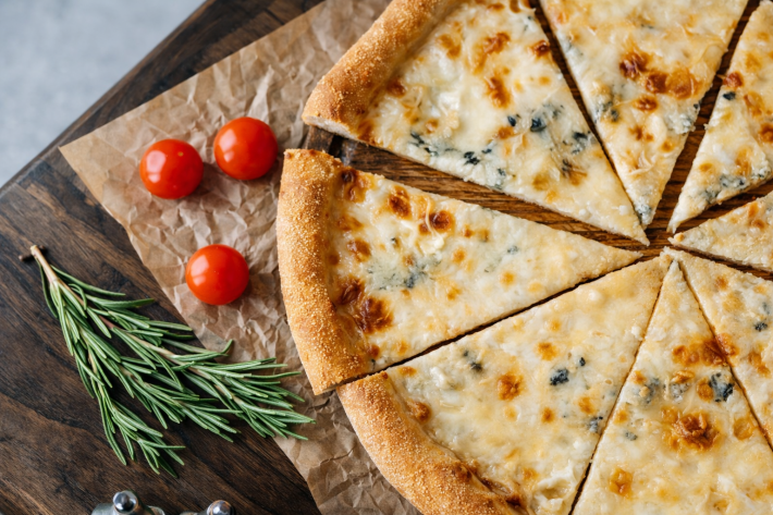 Пицца «Четыре сыра»