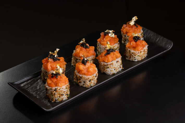 Ролл «Тартар с лососем»