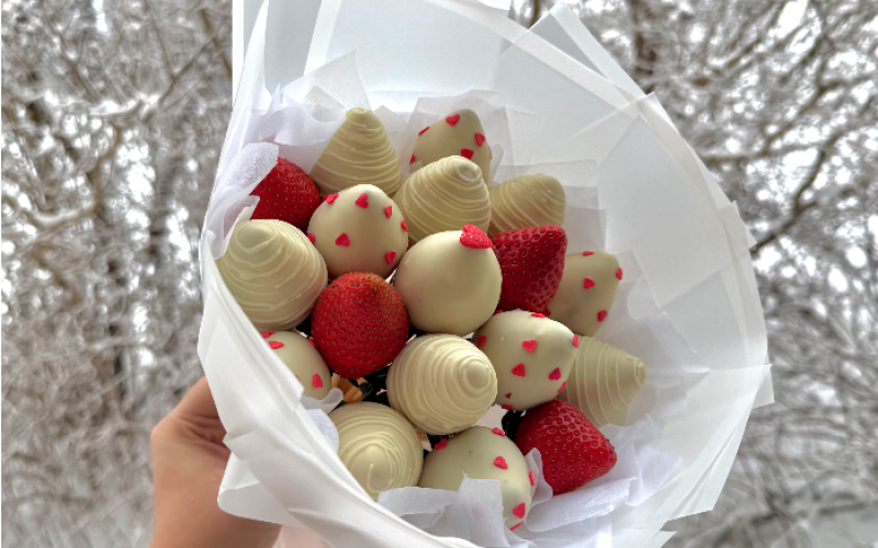 Букет из клубники «Love»