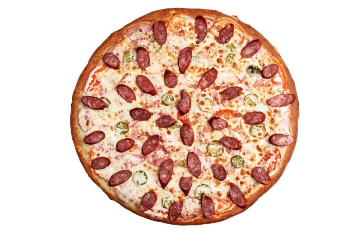 Пицца с колбасками и ветчиной