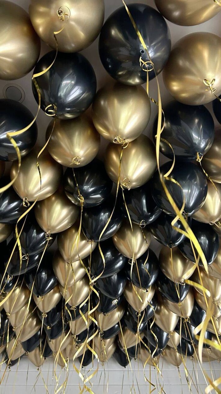 Шары под потолок