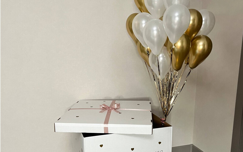 Коробка «Сюрприз» и 25 мини шаров №1