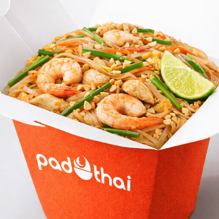 Пад тай с курицей и креветками