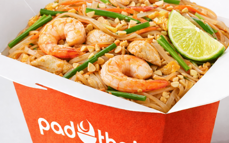 Пад тай с курицей и креветками