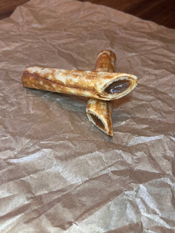 Трубочка вафельная со сгущенкой