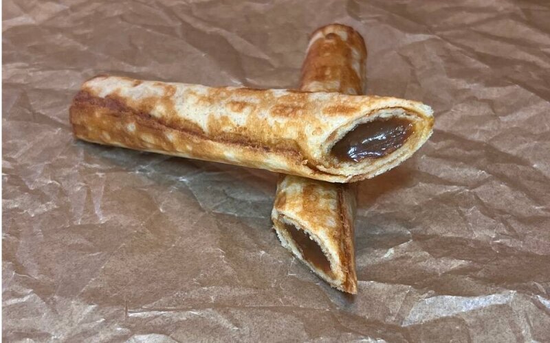 Трубочка вафельная со сгущенкой