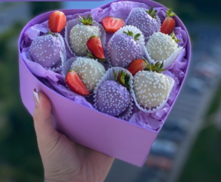 Бокс «Фиолетовое сердце»