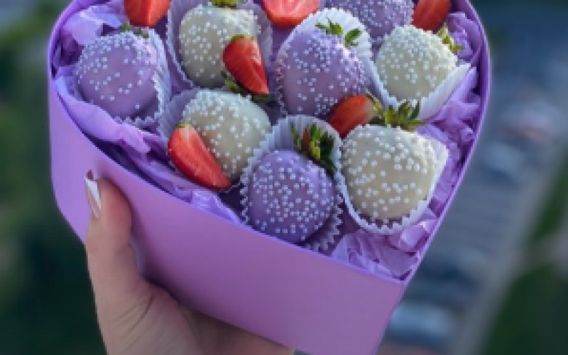 Бокс «Фиолетовое сердце»