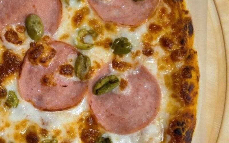 Пицца «Прошутто с оливками»