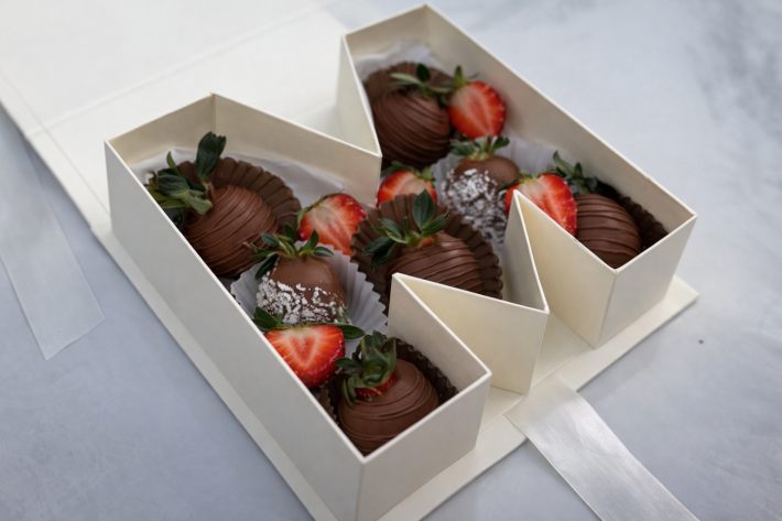 Бокс «Буква М»