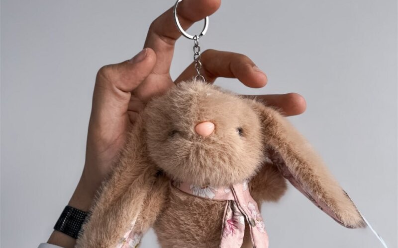 Игрушка-брелок «Кролик коричневый»