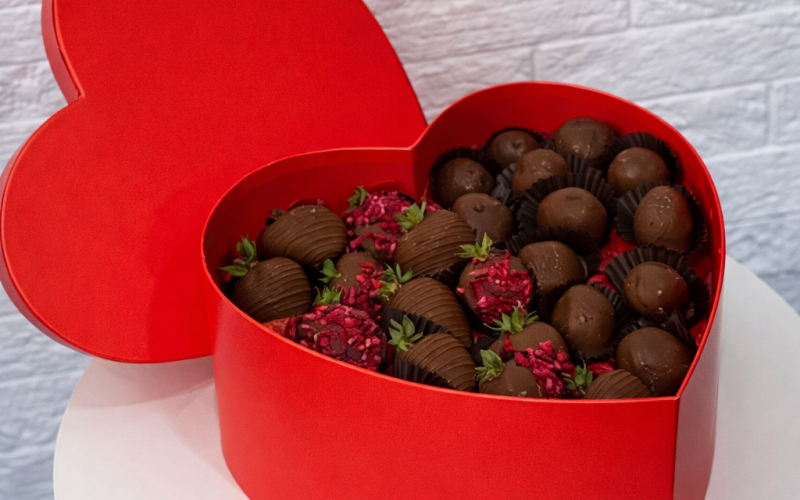 Бокс «Малина и Клубника в шоколаде»