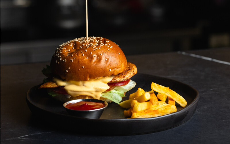 Бургер с курицей