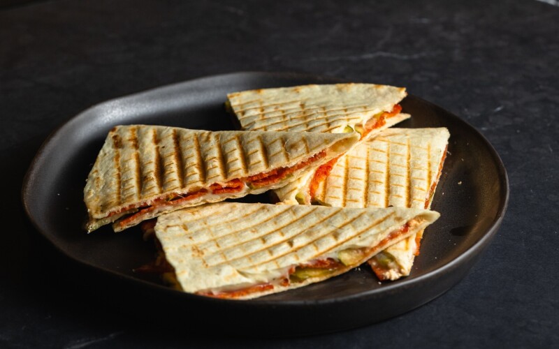 Кесадилья с пепперони