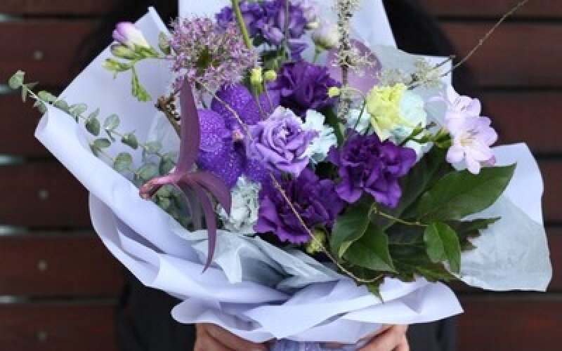 Букет «Цветочное послание»