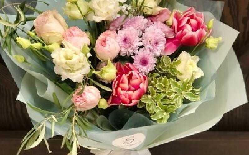 Букет «Фонтан нежности»