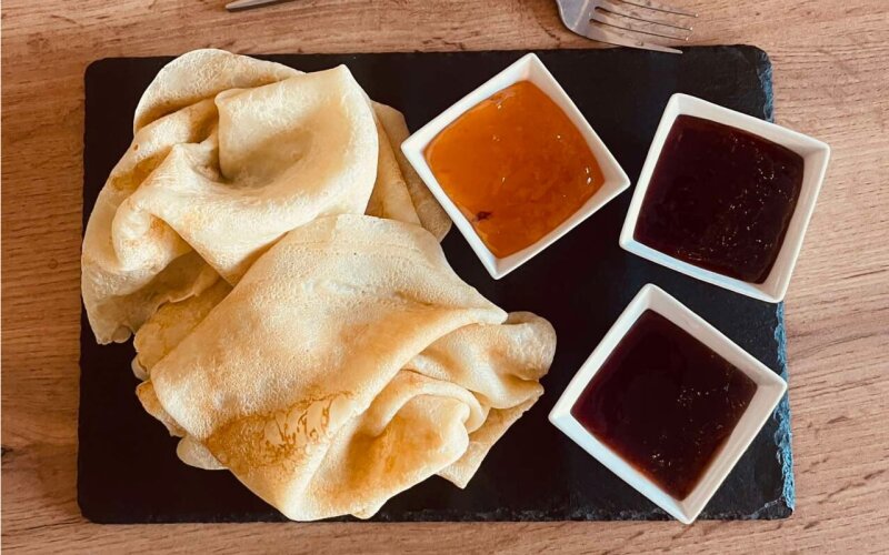 Блинчики с джемом