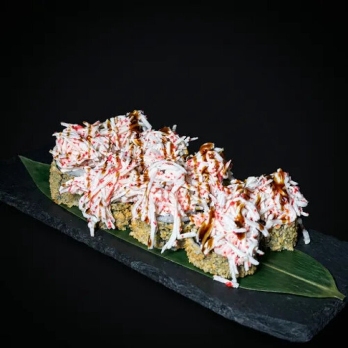 Тёплый ролл с крабом