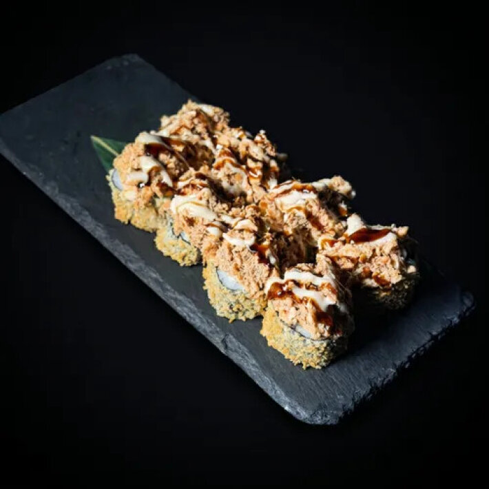 Тёплый ролл с лососем «Терияки»