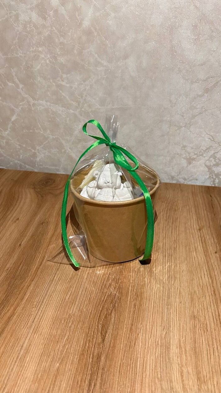 Фигурки в стаканчике