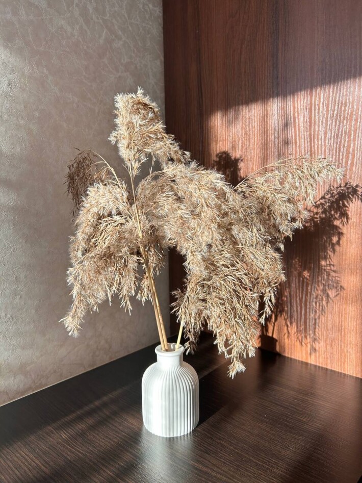 Ваза для сухоцветов