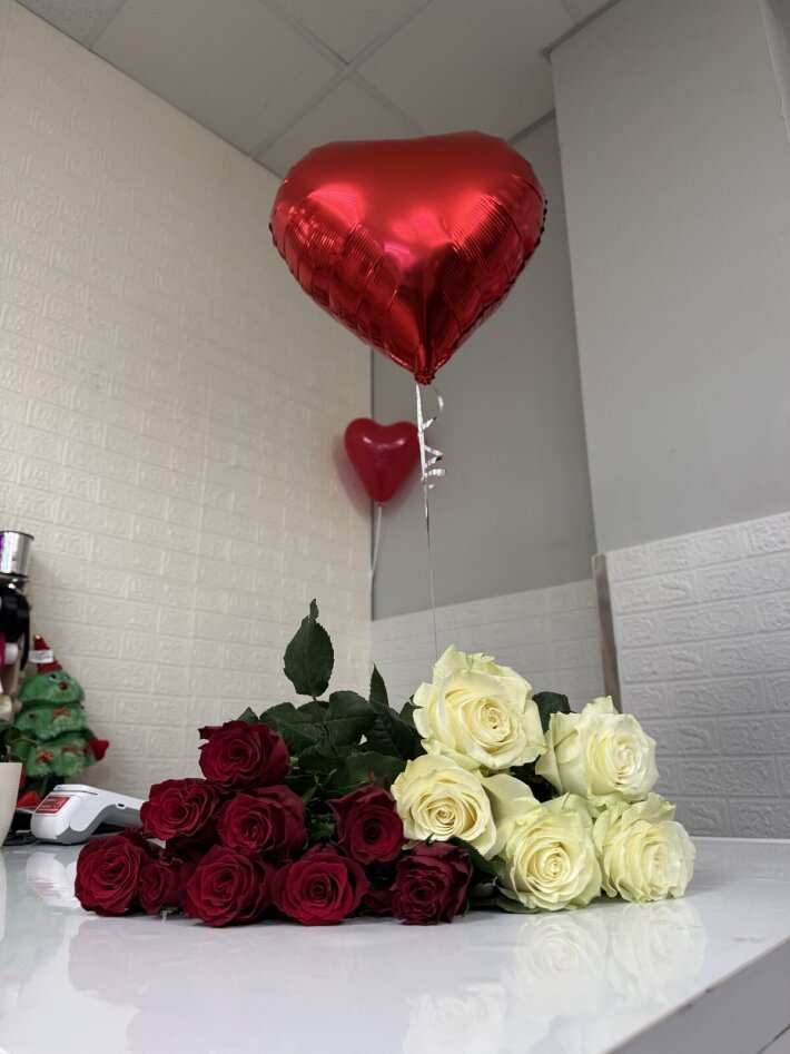 Шар сердце красный