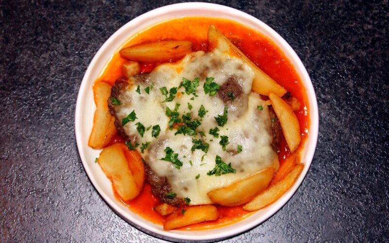 Фрикадельки из говядины с сыром