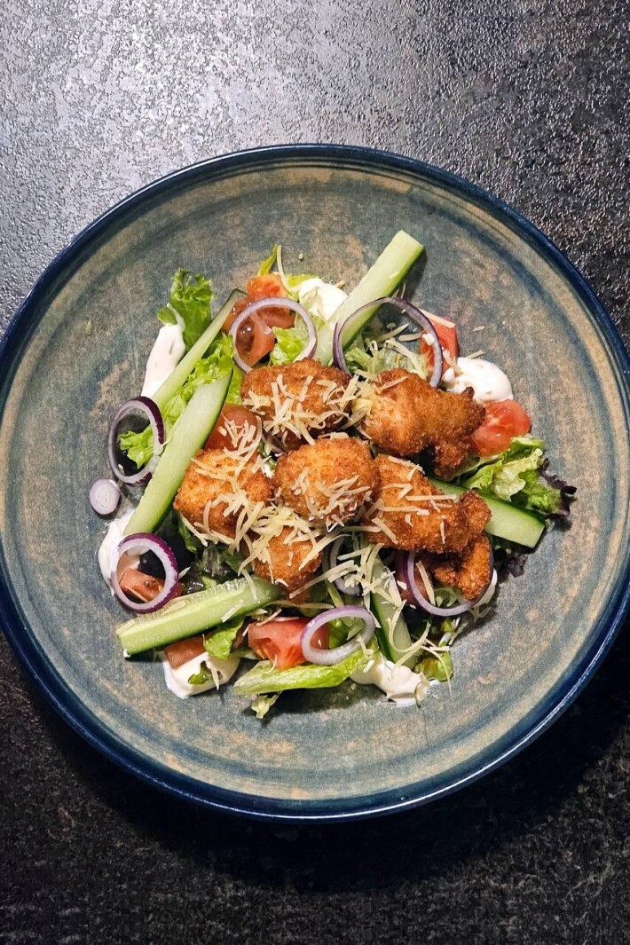 Салат с хрустящей курицей