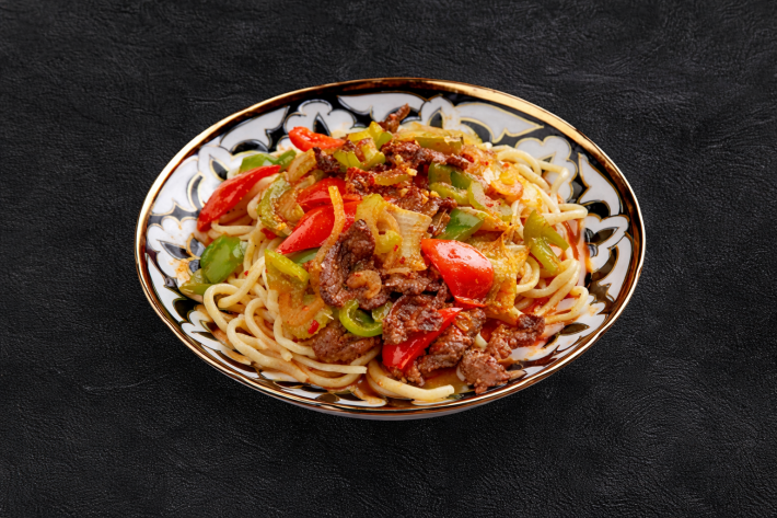Лагман с говядиной и овощами