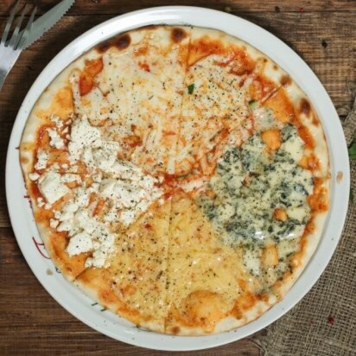 Пицца «Четыре сыра»