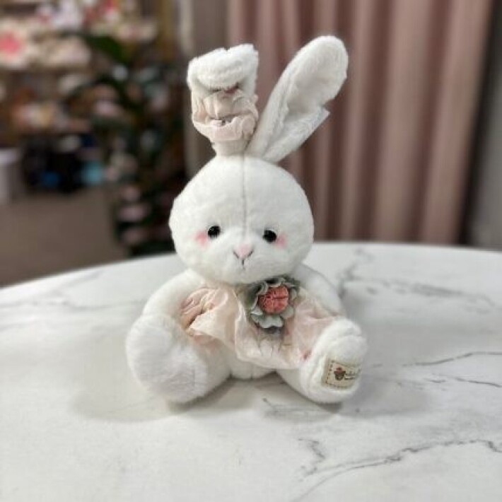 Мягкая игрушка Зая с морковью