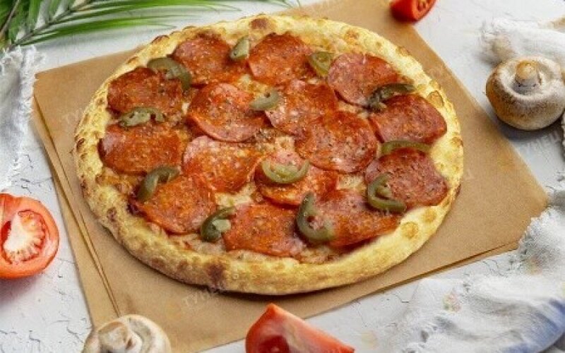 Пицца «Пепперони чили»