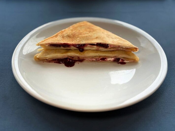 Блинчик «Cherry&Cheese»