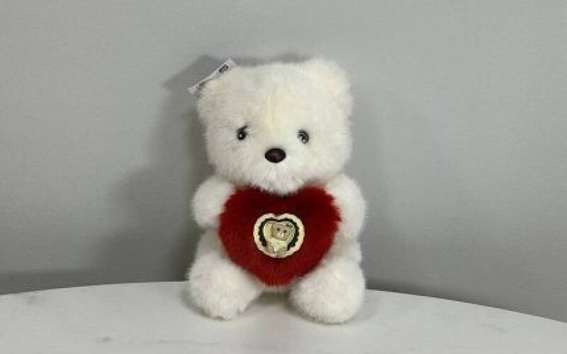 Мягкая игрушка медвежонок Пух