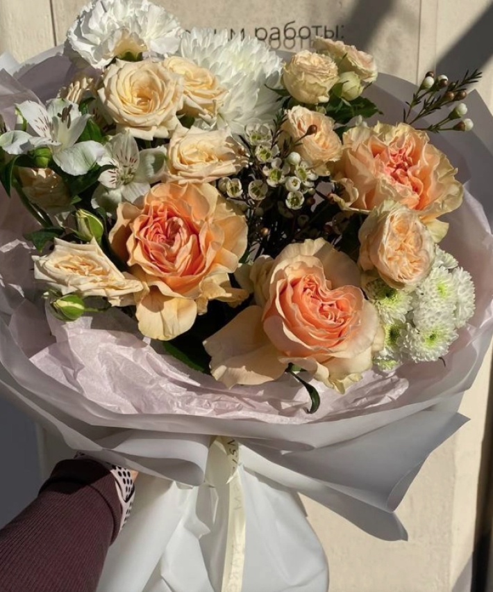 Букет «Авторский» персиковый