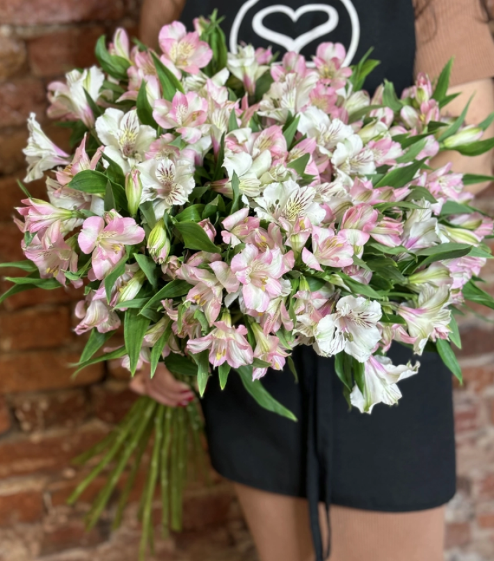 «Альстромерия микс»