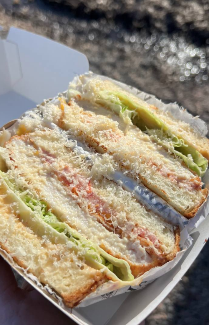 Сэндвич с куриным шницелем