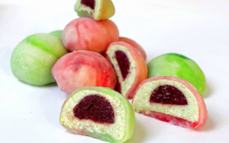 Пирожное моти «Малиновый пломбир»