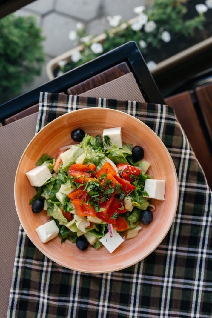 Салат с брынзой