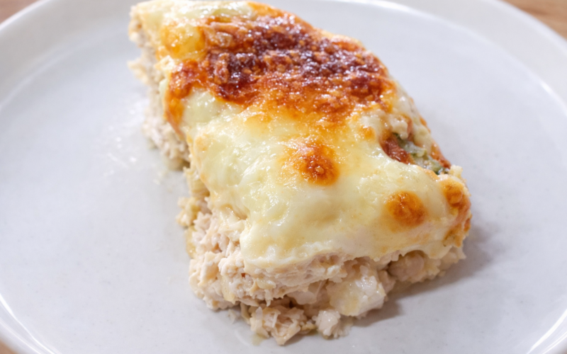 Минтай с брокколи в сливочном соусе