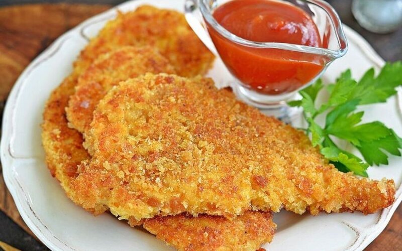 Филе куриное в сухарях