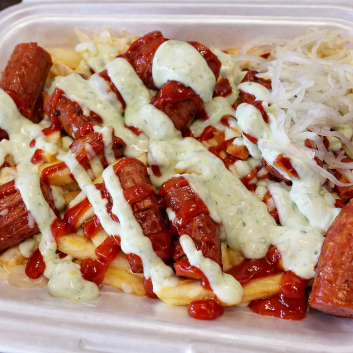 Обеденная тарелка с фри