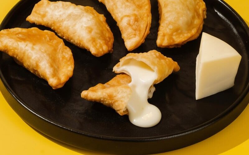 ЧебурекМи с сыром «Моцарелла»