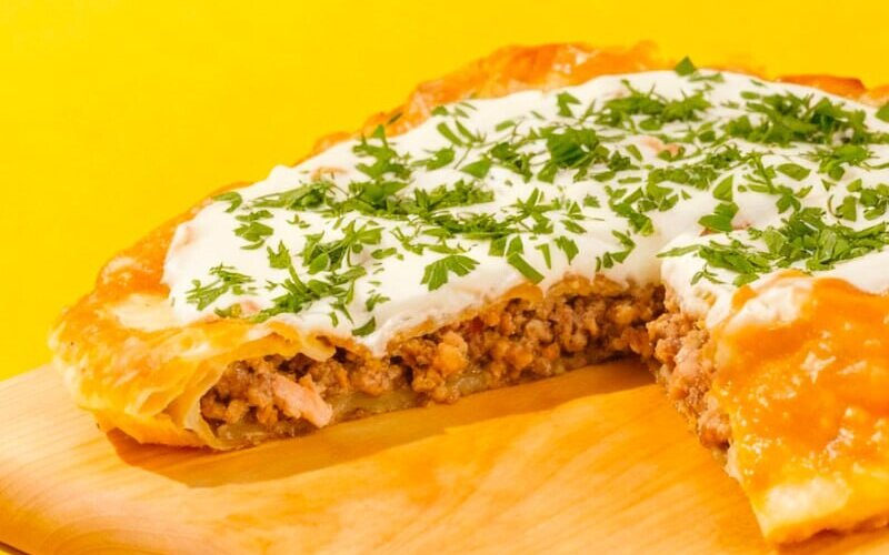 Чебурек пирог с курицей