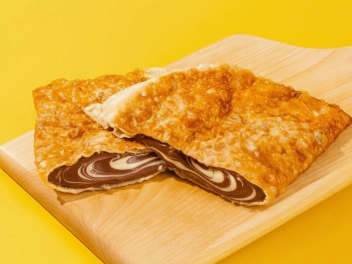 Чебурек-чизкейк с шоколадной пастой