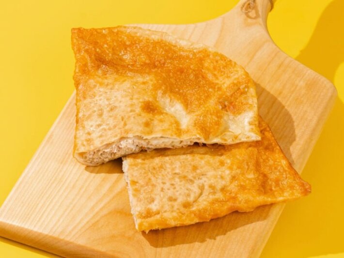 Чебурек с курицей