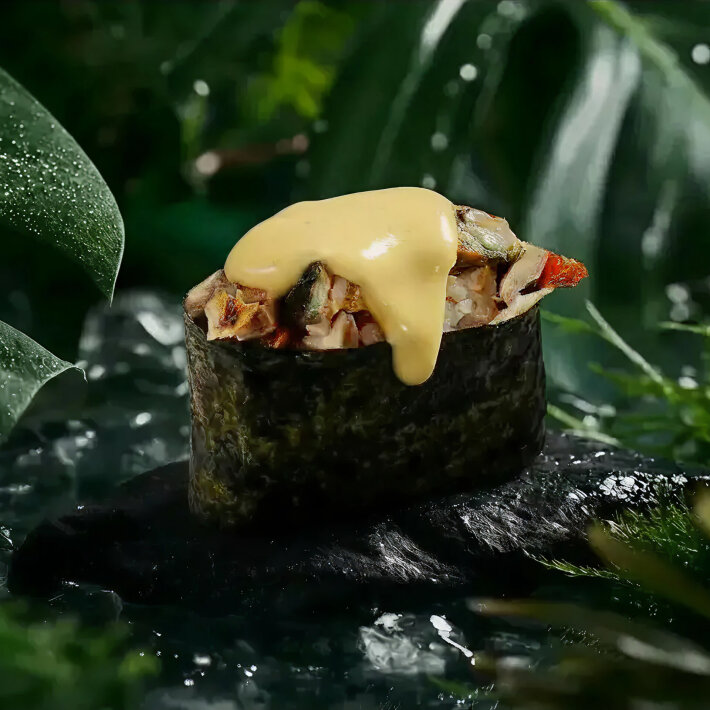 Гункан с угрём