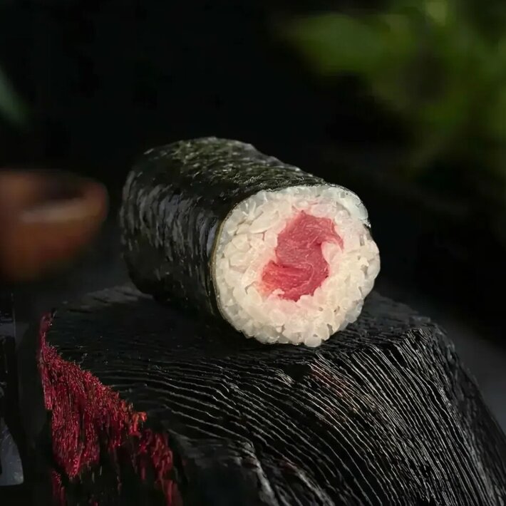 Ролл «Хосомаки с тунцом»