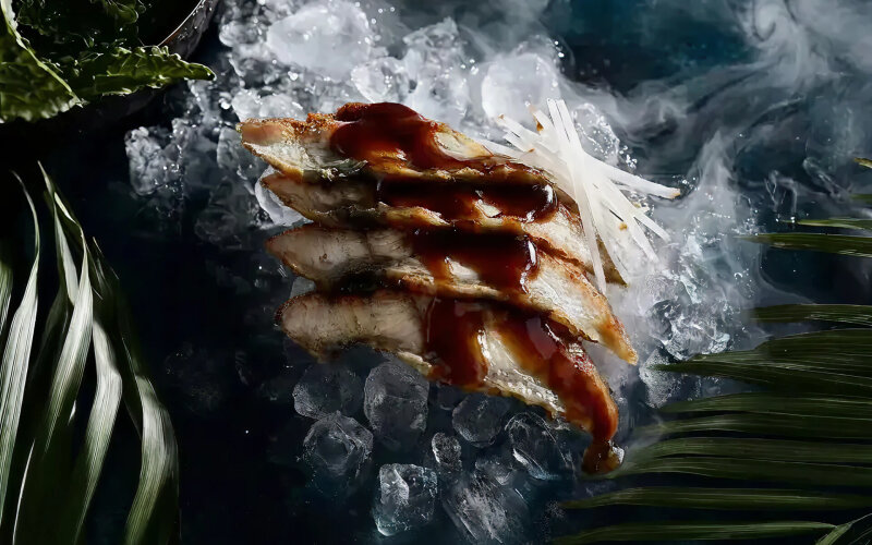 Сашими с угрём